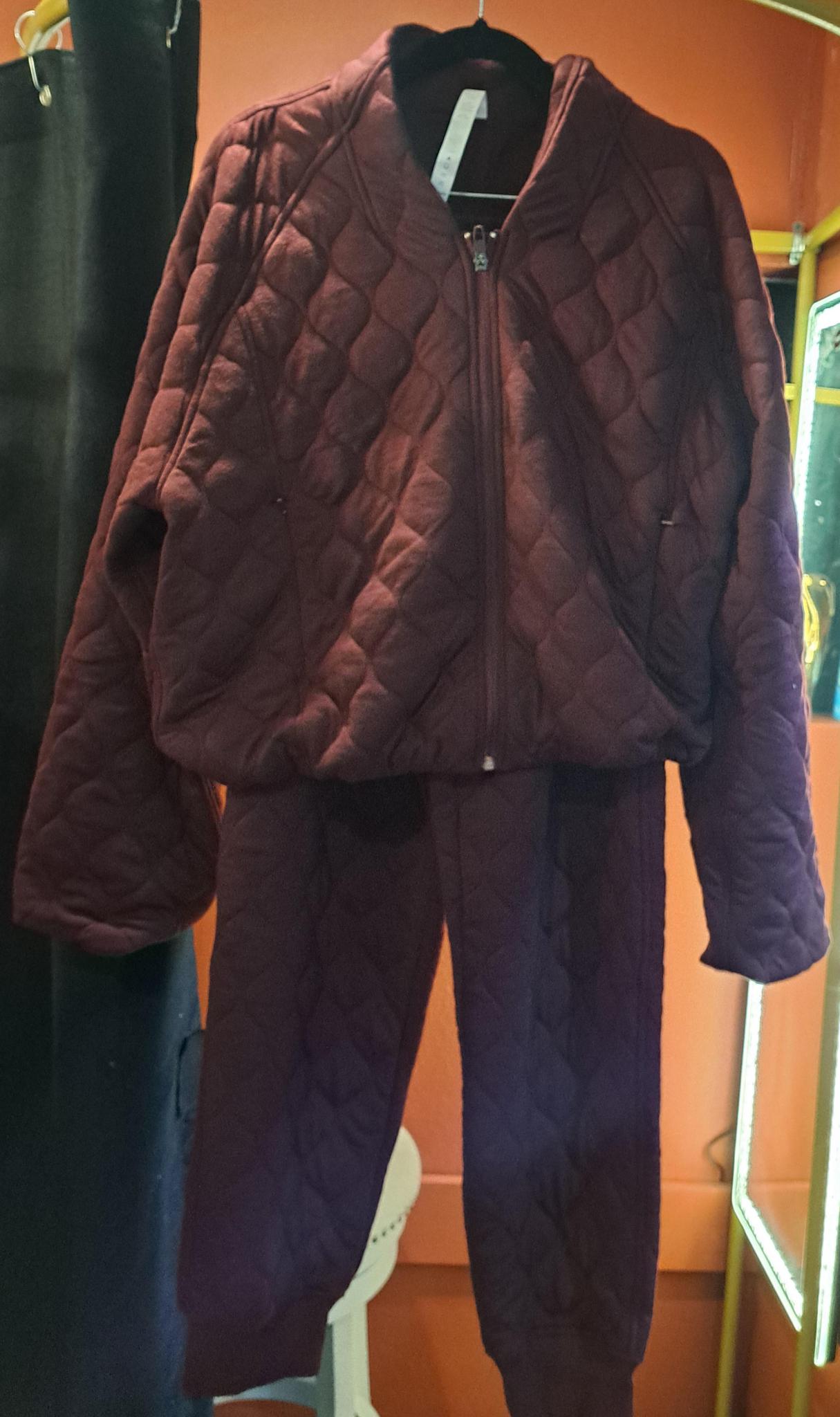 Dark Cherry Fireside Fit