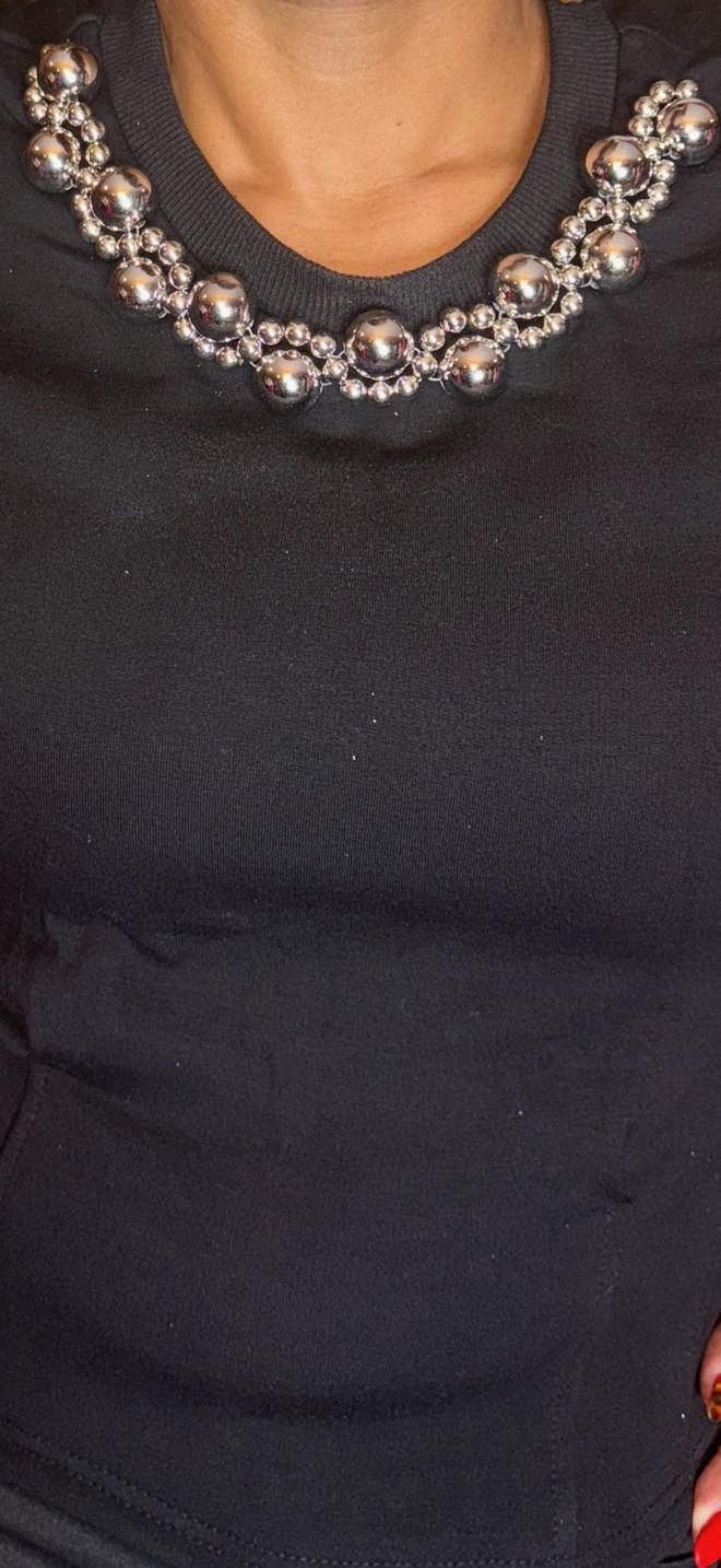 BLACK JEWEL CROP TOP