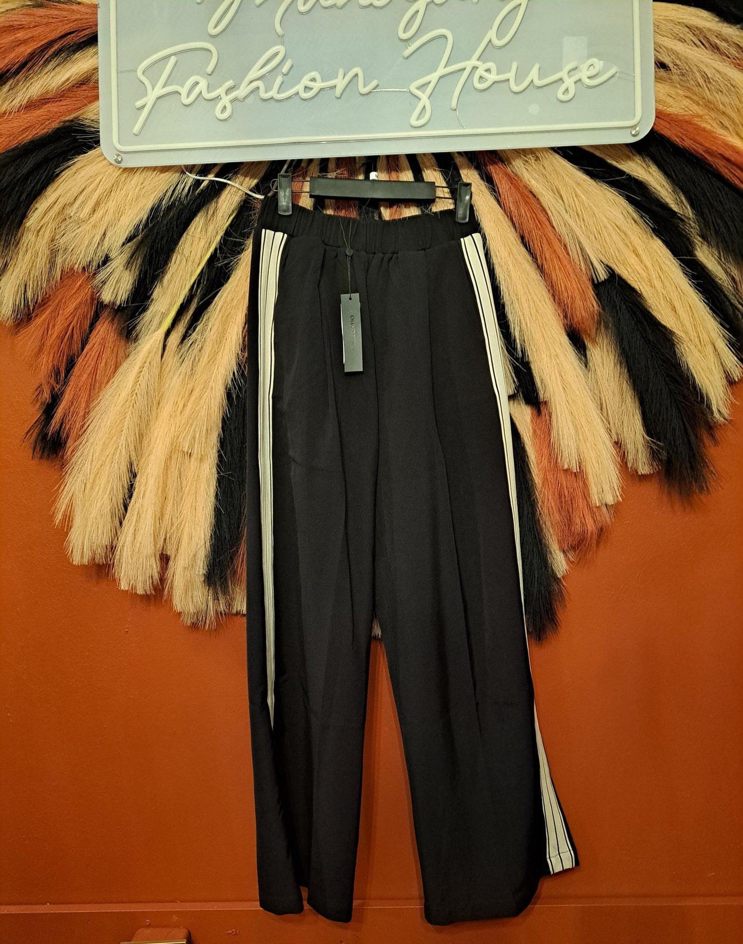 SIDE STRIPE PANTS