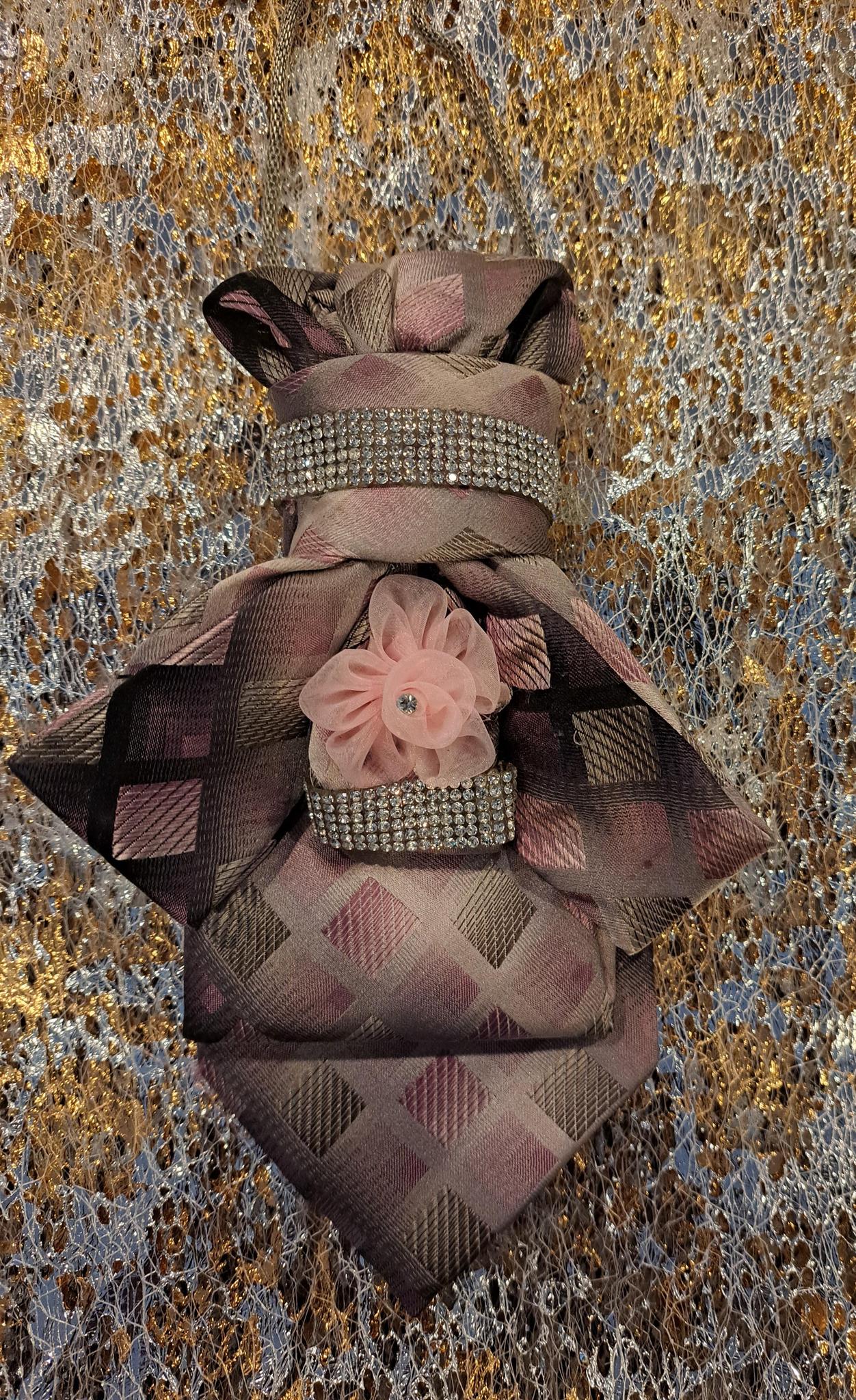 CUSTOM TIES