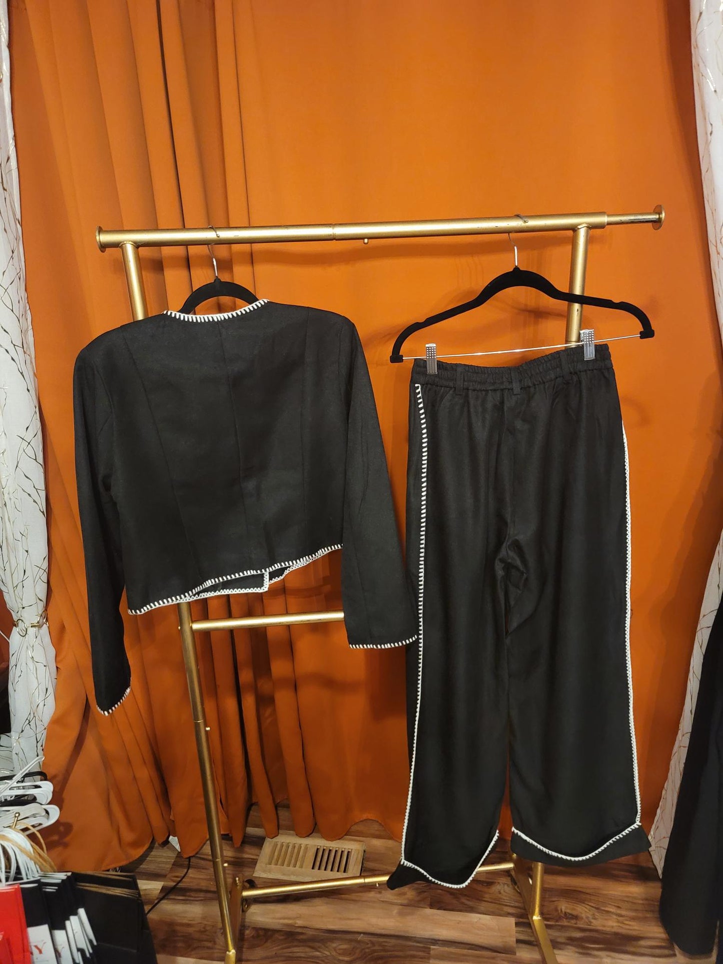 Black W/Wht Top Stitched 2PC Set