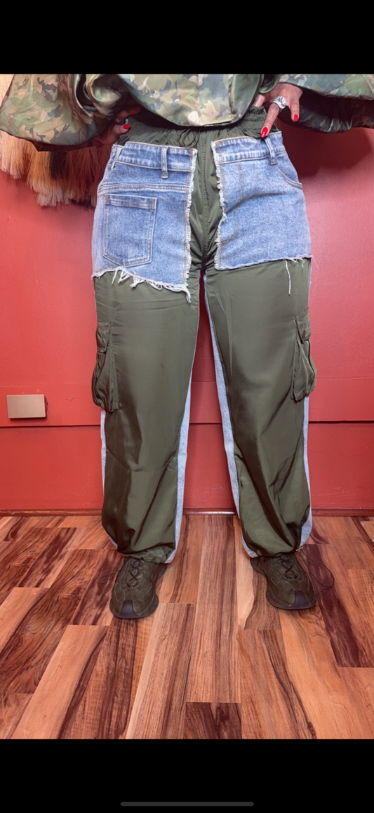 ARMY GREEN/DENIM JEANS