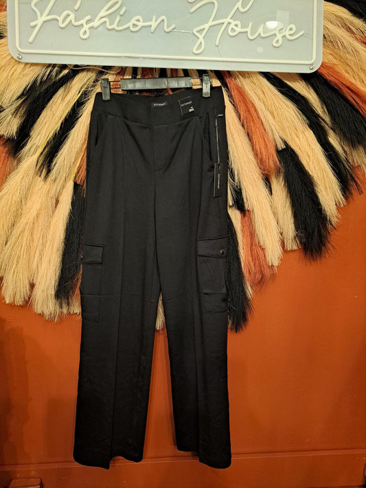 Wide leg cargo slacks