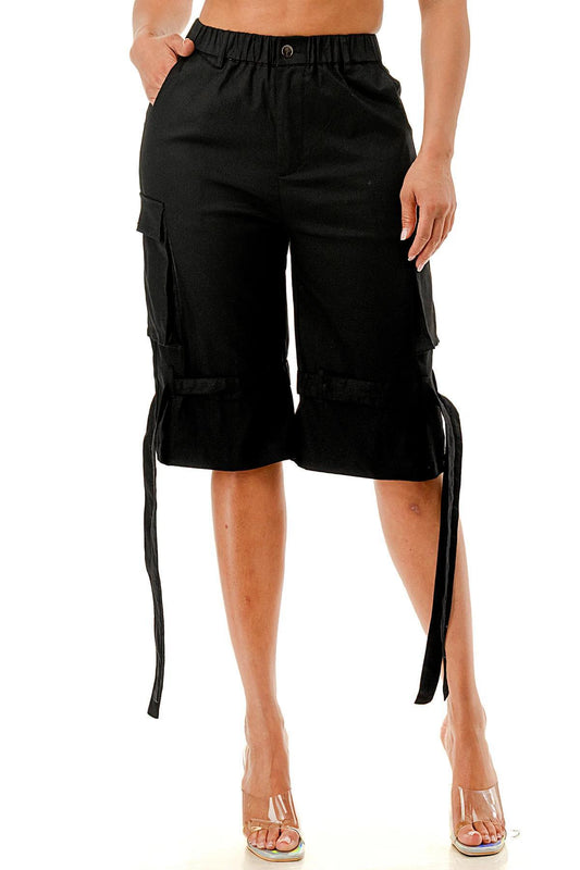 BLACK CARGO SHORTS