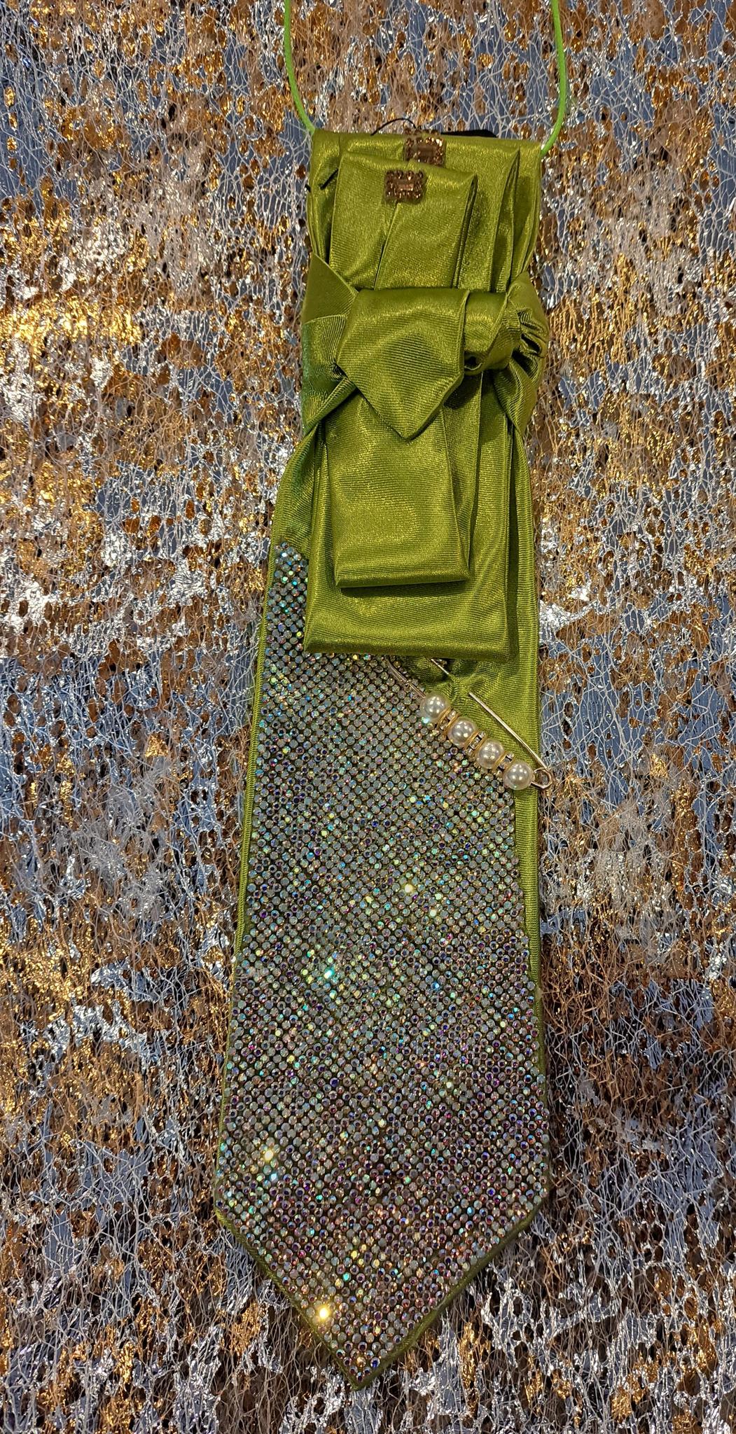 CUSTOM TIES